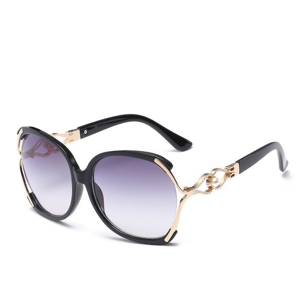 

beautyeye fashion ma'am sunglasses classic women brand designer metal square sun glasses uv400, White;black