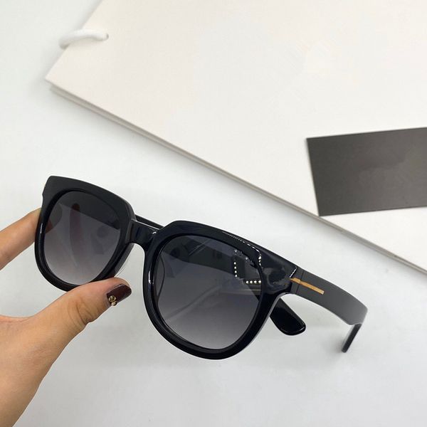 

0211 fashion women and men sunglasses small frame charming style popular simple uv400 outdoor glasses with case quality, White;black
