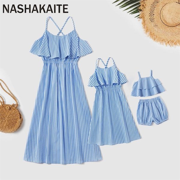 

nashakaite mother daughter dresses adjustable strap ruffles blue striped matching dress family look mommy and me clothes y200713
