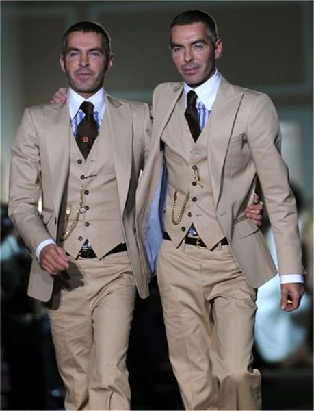 Новое прибытие Groomsmen Пик нагрудного Groom Tuxedos шампанских Мужские костюмы Свадебные / Пром / Dinner Best Man Blazer (куртка + штаны + Tie + Vest) K768