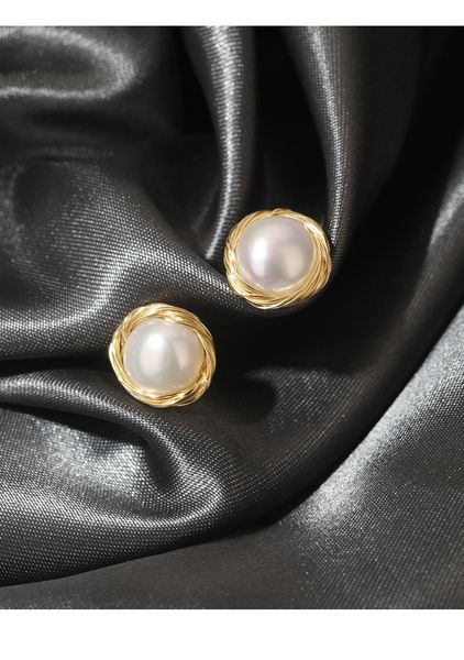 

2020 новый европейский и американский стиль простой стиль орежденной иглу имитации жемчуга серьги ретро мода горячая продажа 063, Golden;silver