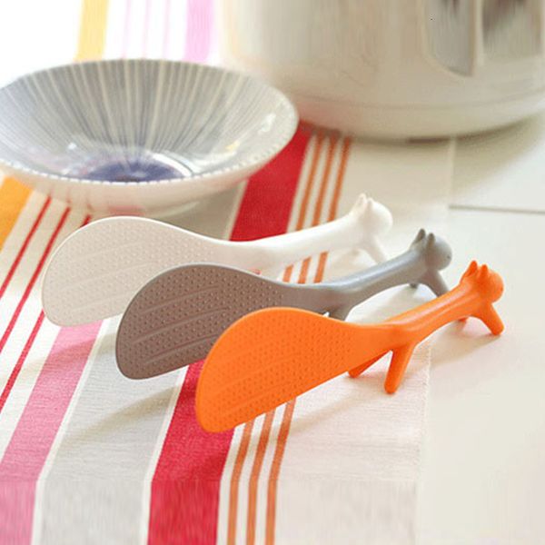 

1 pcs accessories lovely plastic squirrel rice spoon for cuisine instruments gadgets kitchen tools