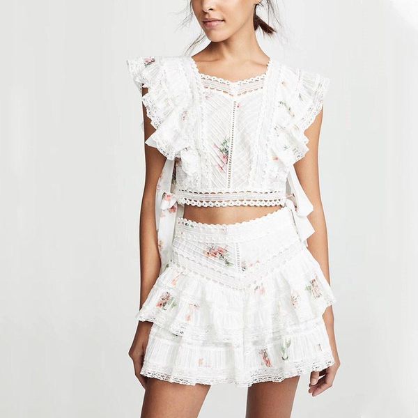 

runway designer floral printed two piece set 2019 summer sweet white lace patchwork short 2 piece outfits for women1