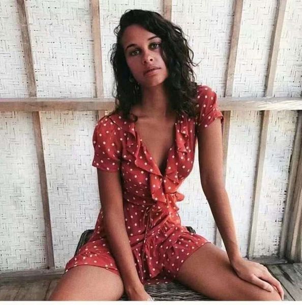 

holiday style v-neck wave point ruffle nantong dress 4-color skirt, Black;gray