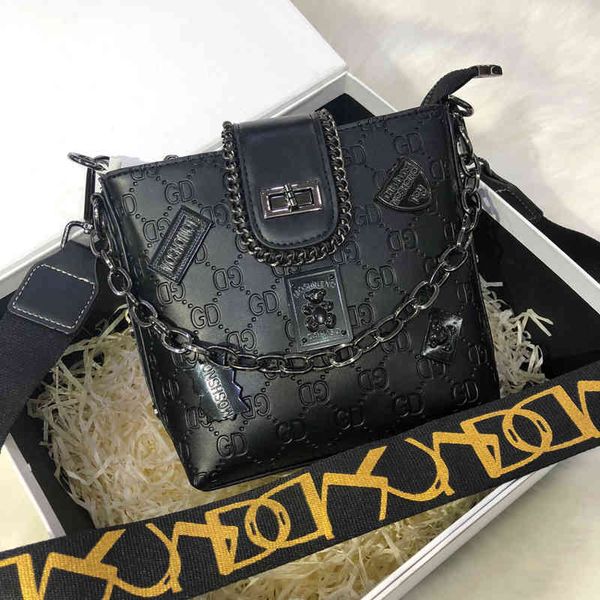 

2022 factory wholesale net popular heavy industry piece bucket bag e7wa