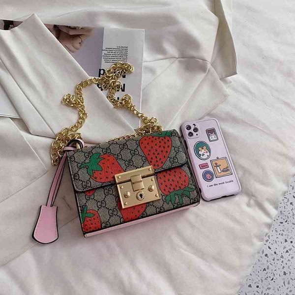

2022 new factory wholesale summer's small square bag women's commuting shoulder contrast skin chain slanting nc1q