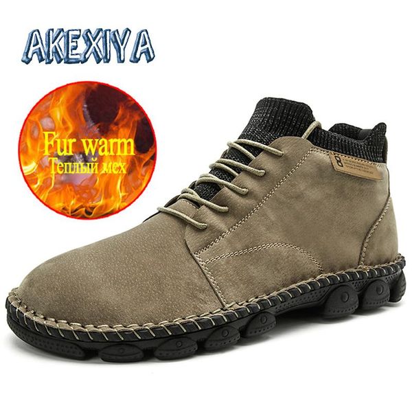 

2020 men's snow boots plush warm men's winter boots suede comfortable platform outdoor designer trainers, Black