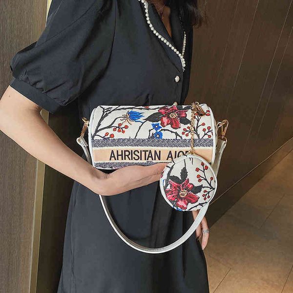 

2022 latest models handbag wholesale printed women's bag spring popular bucket canvas urban simple one shoulder cylinder with small