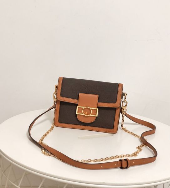 

03 сумки сумки сумки сумки сумки женские сумки рюкзак женская сумка сумка кошельков коричневые сумки кожаные муфты мода бумажника