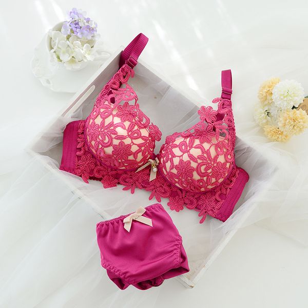 

no steel ring, deep v brassiere set, ladies ab cup underwear, Red;black