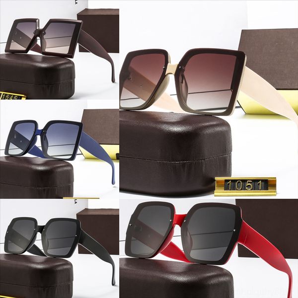 

o3cpd luxury bee Fashion for Brand Sunglasses iron Square Sun Design women Glasses Oculos Retro male L*** Men Women Sunglasses, White;black
