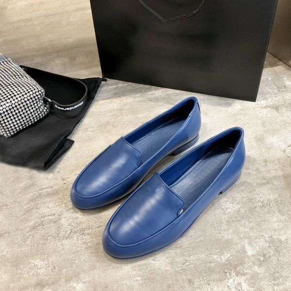 

spring 2020 casual flat sole leather loafer shoes women round head leather versatile korean version thick heel, Black