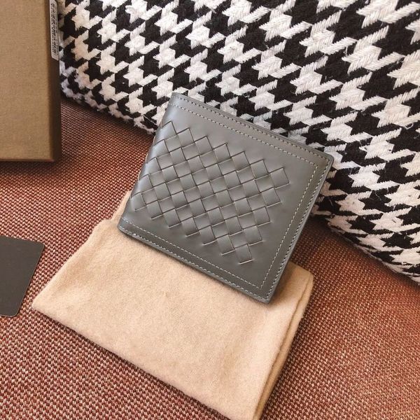 

2020 men weave fetal cowhide handmade short bag high-end customized designer package classic leisure fashion business bag 0557587, Red;black