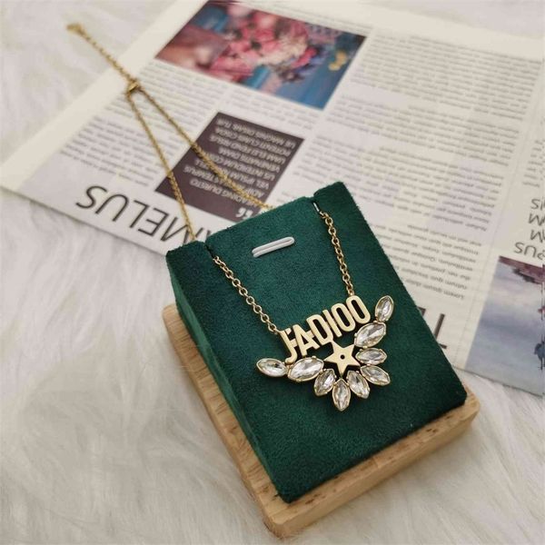 

21-year-old simple necklace red star inlaid brilliant diamonds bracelet female earrings, Silver