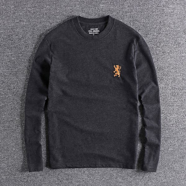 

2021 new spring and autumn classic solid color embroidery men bottoming shirt wild european american men's round neck long sleeve t-shi, White;black