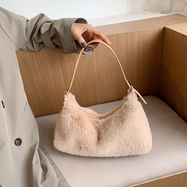 

2020 women's bag trendy fur bag winter warm plush bag fashion crossbody bags female faux fur shoulder bags women purse c1020
