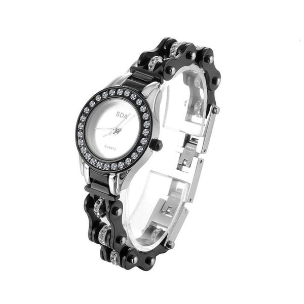 

2019 women's creative fashion quartz watch and new cycle chain watch shida patent product, Slivery;brown