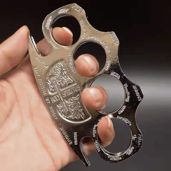 

tiger finger four finger self-defense weapons will hand in hand with the tiger finger fist buckle self-defense fighting supplies equipment03