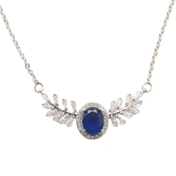 

inlaid creative personality angel wing micro zircon necklace women's wing clavicle chain, Silver