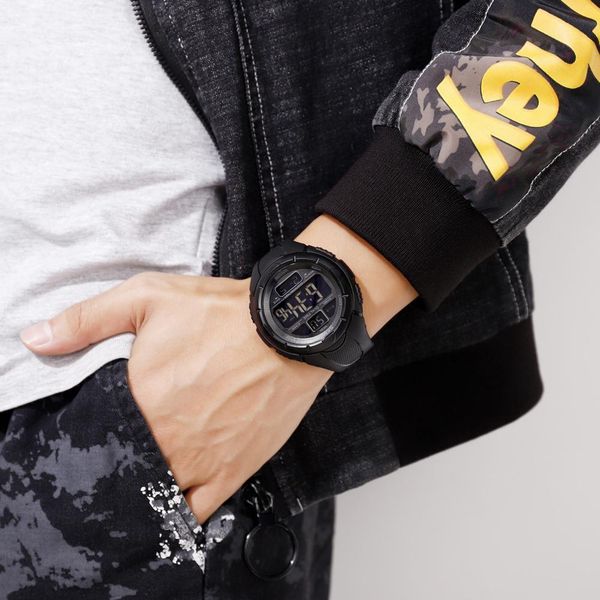 

2020 mens watch skmei outdoor sport digital pu strap led easy reading waterproof electronic wristwatch week date male clock, Silver