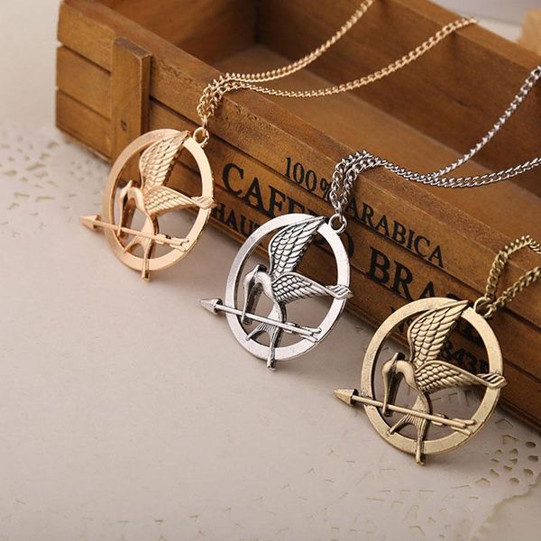 

2020 sell pendentif simple fashion men and women share hunger game mocking bird double-sided stereo pendant necklace, Silver