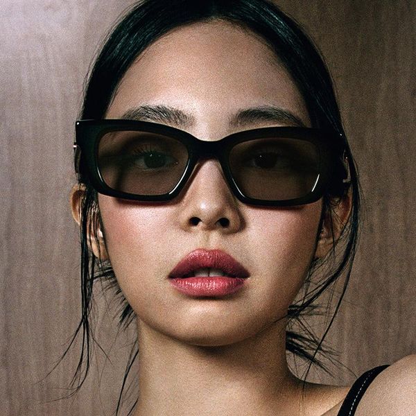 

sunglasses retro small box female metal hinged bright black internet red shake sound instagram glasses trend, White;black