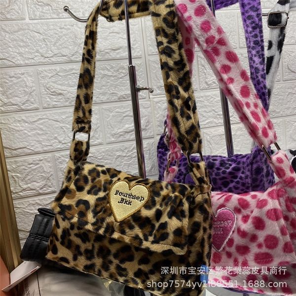 

small clear woman new fashion messenger bag chains shoulder bag female rivets transparent square pu handbag v970702#822100