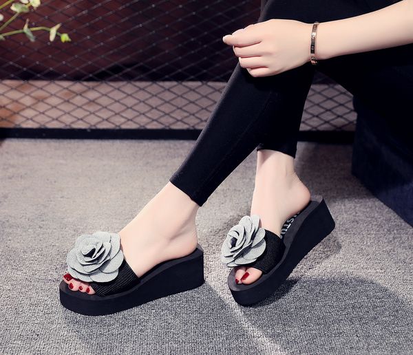

6 cm high heel womens new slippers female summer big flower sandals word slippers female thick bottom beach drag non-slip shoe, Black