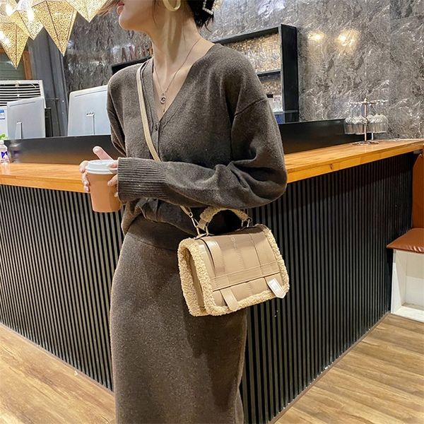 

popular simple female daily bag vintage women splicing pu plush messenger bag ladies travel street handbag trunk