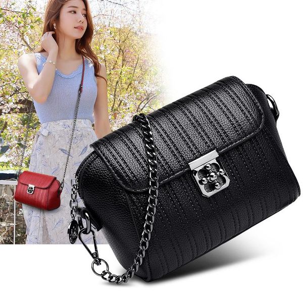 

2020 summer new lock chain bag mini all-match shell bag simple messenger women's