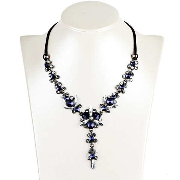 

accessories new necklace crystal short versatile women's clavicle chain fashion korean crystal sweater chain, Silver