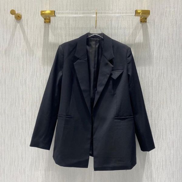 

2020 luxury italian design fall collection trim black classy office style oversized blazer1, White;black