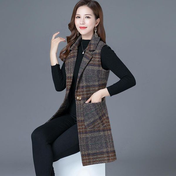 

new female 2021 spring woolen vests knitted or crocheted jacket vest plus size 5xl y220 v16g, Black;white