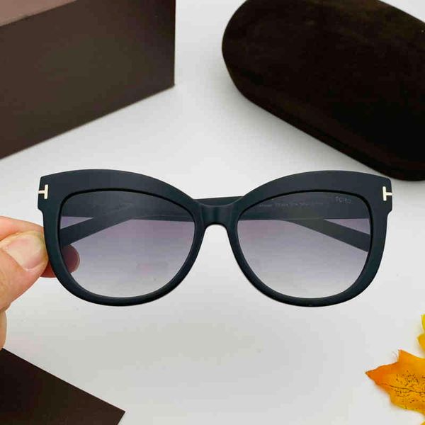 

2022 factory wholesale luxury designer fashion luxury polarized sun men sun for women driving square sunglasses tf524 with original case, White;black