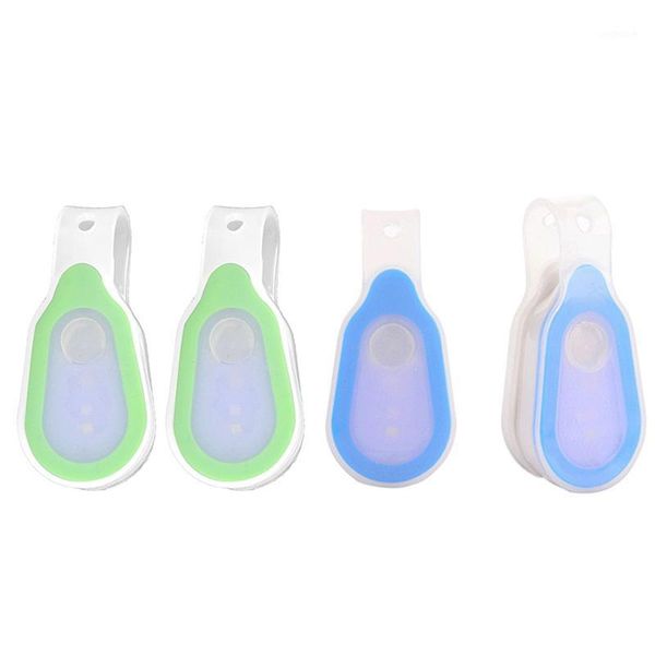 

portable lanterns 2pcs led clip on to clothing netic lights running button silicone lamp for hiking running1