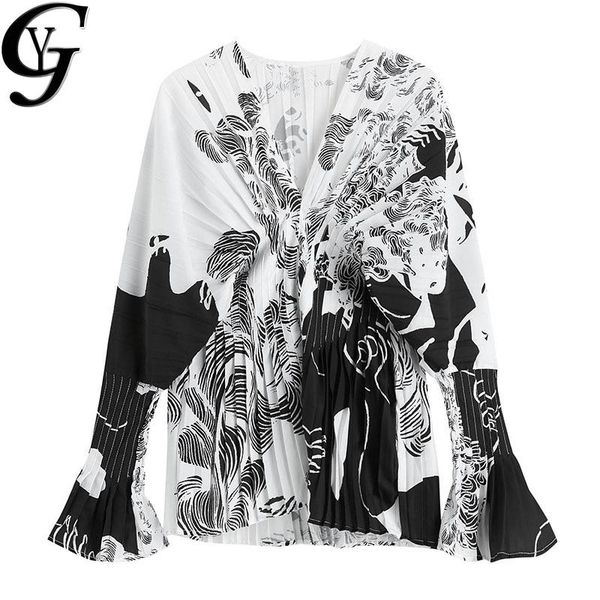 

2020 готический стиль цветочные шифон блузка женщины ulzzang мода flare рукавом крупногабаритные pemplum женские рубашки плюс размер топ fem, White