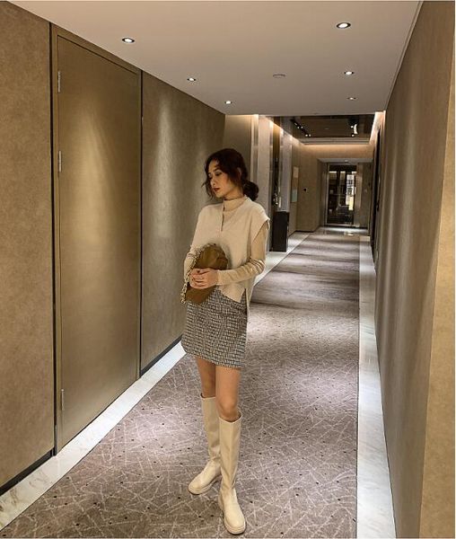 

new arrival boot for women knee boots leather triple black white fashion girl outdoor shoes size 35-40