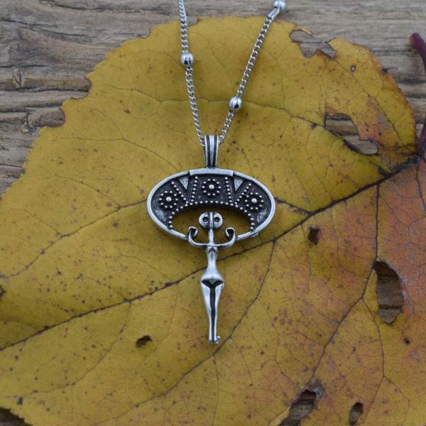 

chains sanlan 12pcs woman witch goddess necklace, Silver