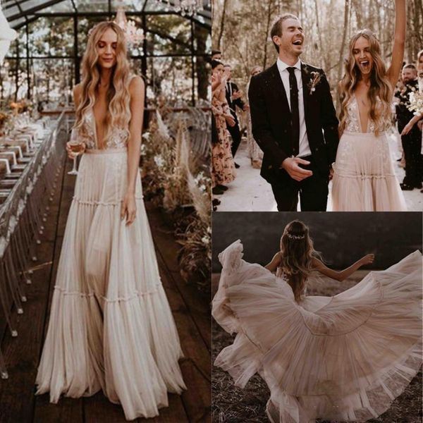 

2021 elegant v-neck a-line nude long summer wedding dresses boho beach vintage lace bohemian wedding gowns backless vestido de noiva, White