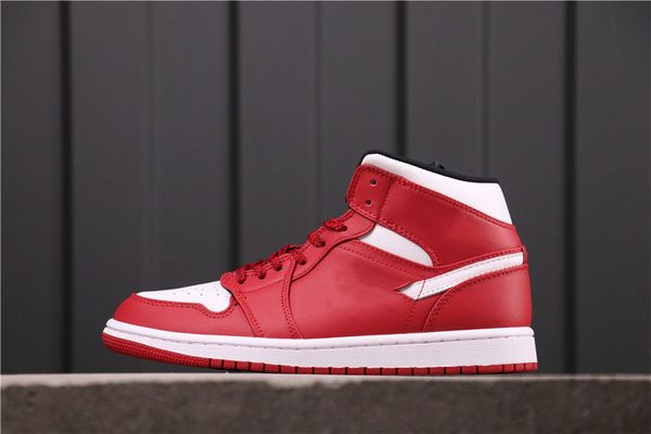 

jumpman 1 mid retro gym red women man basketball shoes off union 1 red white fashion trainers with box