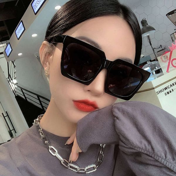 

square black polarized sunglasses women's 2021 big face thin big frame glasses anti ultraviolet sunglasses, White;black