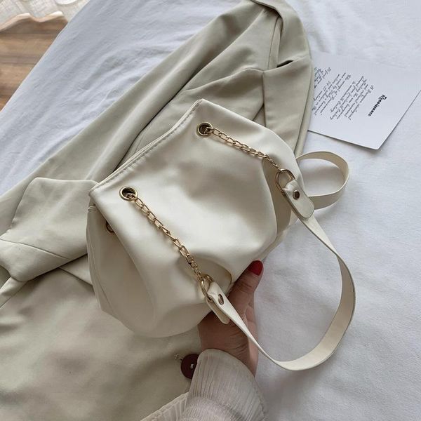 

2020 new commuter chain bag small bag female korean version messenger shoulder ins textured satchel