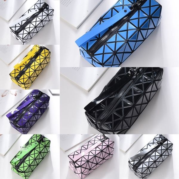 

xhqau fxcmg new korean-style portable cosmetic handbag handbag cosmetic bag hand-held large-capacity stitching geometric 2020 sanzhai patter