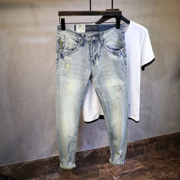 

2021 new newly designer fashion men jeans retro light blue ripped denim pencil pants korean style elastic slim fit trousers zfr