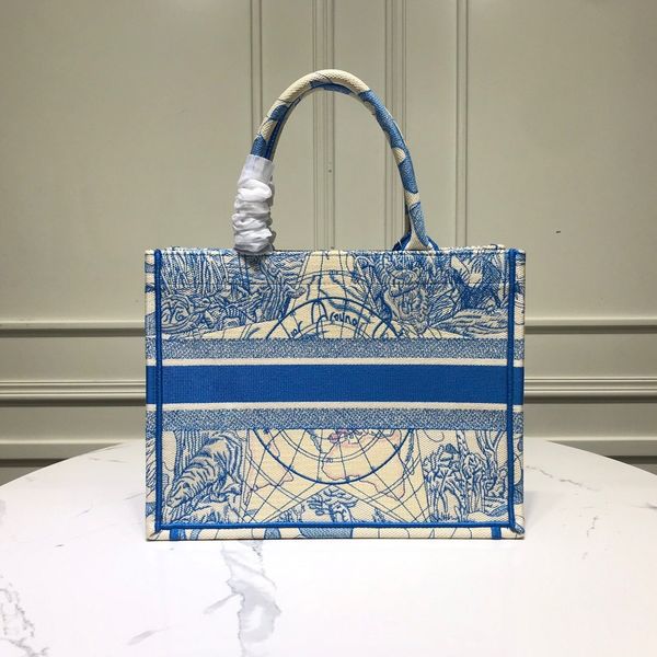 

ladies' bags, high-end customized quality shopping bags, affordable, if you want to see more styles, please contact me 000010