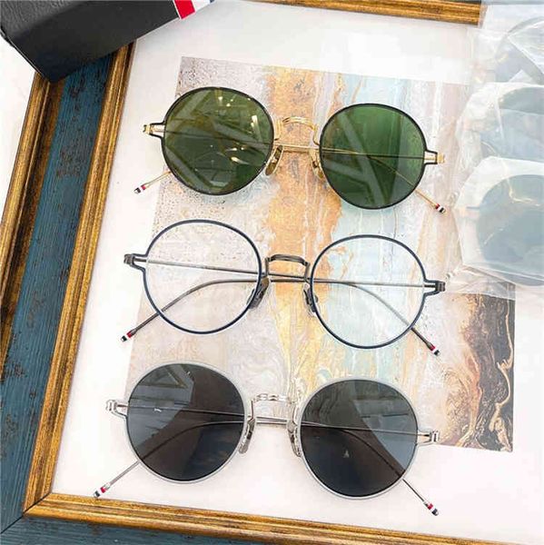 

2022 factory wholesale tb fashion literature and art fan round personality frame glasses flat lens myopia sunglasses, White;black