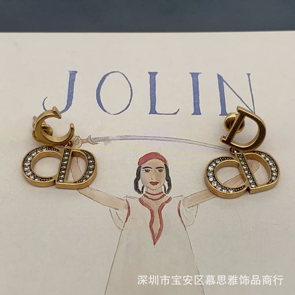 

d jia di family cd asymmetric letters full diamond brass earrings ins small fresh temperament fashion style, Golden