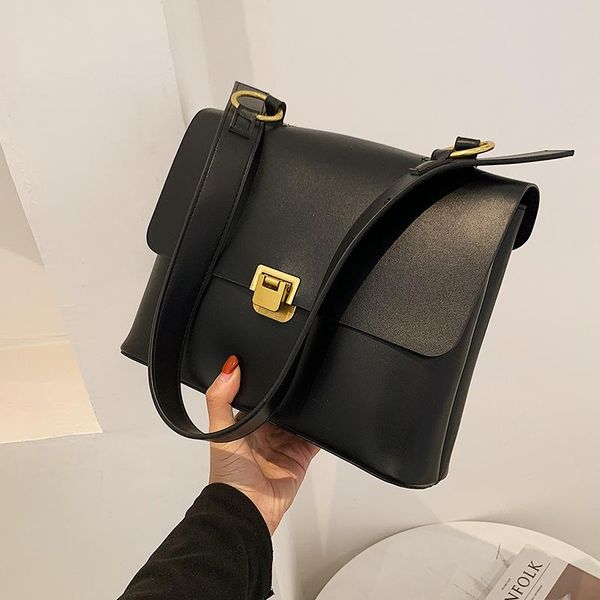 

shoulder bags niche design autumn/winter retro handbags fashion messenger bag square underarm dual-use width: 27cm