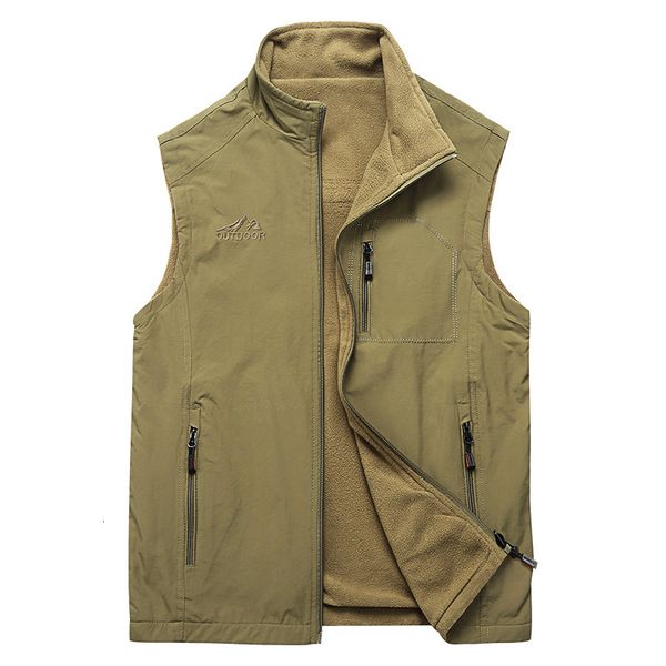 

autumn and winter large size double faced vest men's warm sports casual plush waistcoat, Black;white