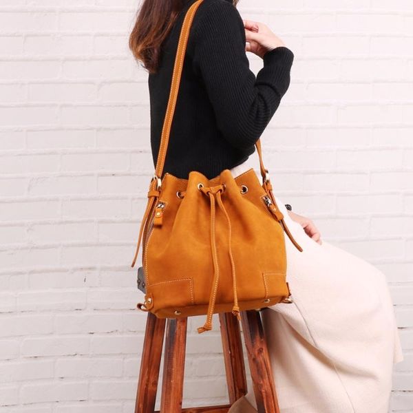 

уникальный ковш сумка женщин сумки на ремне из натуральной кожи crossbody твердые сумки урожай многофункциональные сумки привлекательный под